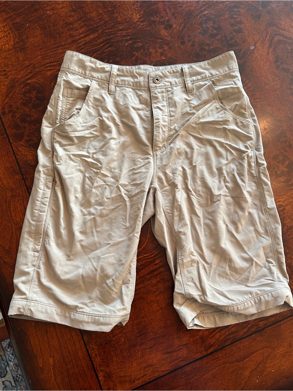 Eastern Mountain Sports Size Medium (30W) Zip Off Shorts Cargo Beige